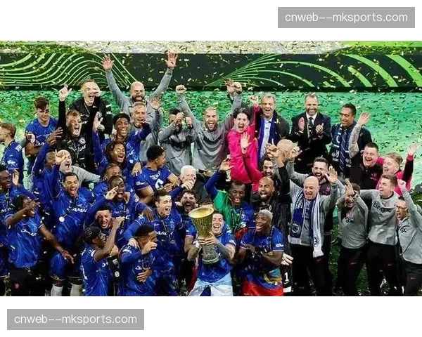 曼城夺冠曙光初现，积分榜上仅落后阿森纳5分